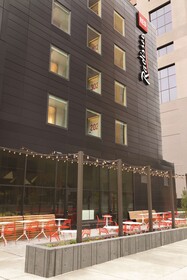 Radisson Red Minneapolis