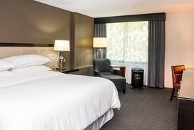 Sheraton Minneapolis West