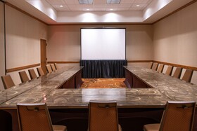 Sheraton Minneapolis West