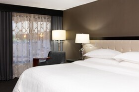 Sheraton Minneapolis West