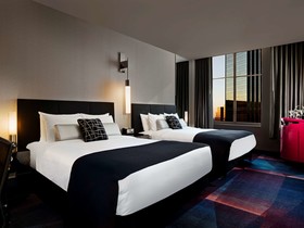 W Minneapolis The Foshay