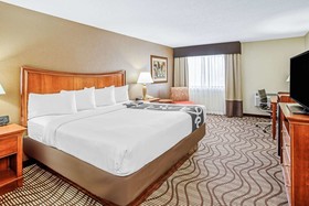 La Quinta Inn & Suites by Wyndham Minneapolis-Minnetonka