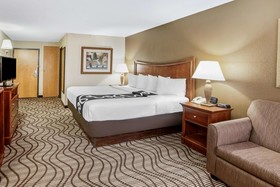 La Quinta Inn & Suites by Wyndham Minneapolis-Minnetonka