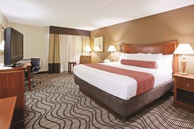 La Quinta Inn & Suites by Wyndham Minneapolis-Minnetonka