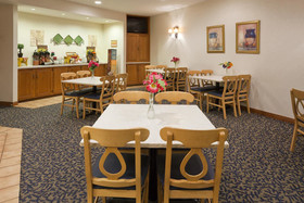 Crossings by GrandStay Inn & Suites Montevideo