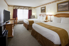 Crossings by GrandStay Inn & Suites Montevideo