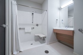 Microtel Inn & Suites By Wyndham Moorhead Fargo Area