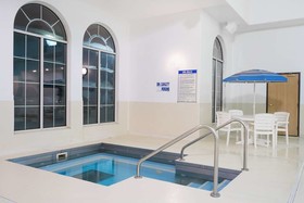 Travelodge & Suites by Wyndham Fargo/Moorhead