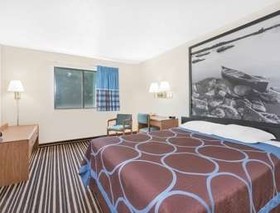 Wrangler Hotel Morris