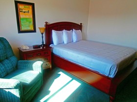 Asteria Inn & Suites - Northfield