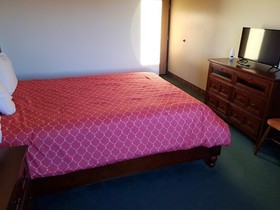 Asteria Inn & Suites - Northfield