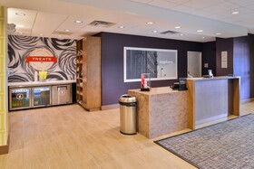 Hampton Inn & Suites Saint Paul Oakdale Woodbury by Hilton