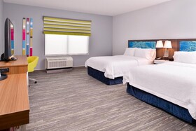 Hampton Inn & Suites Saint Paul Oakdale Woodbury by Hilton