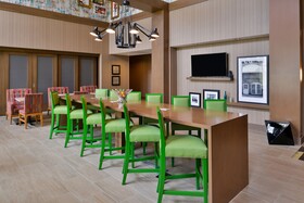 Hampton Inn & Suites Saint Paul Oakdale Woodbury by Hilton
