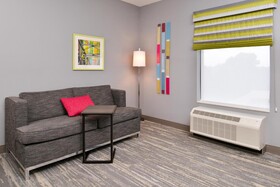 Hampton Inn & Suites Saint Paul Oakdale Woodbury by Hilton