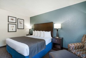 Baymont by Wyndham Owatonna