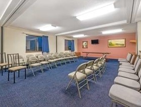 Super 8 by Wyndham Perham