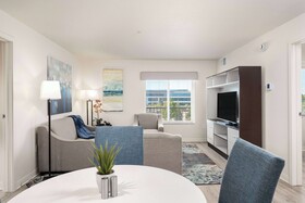 WaterWalk Extended Stay by Wyndham Minneapolis - Plymouth