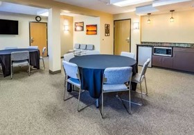 AmericInn by Wyndham Duluth South Black Woods Event Center