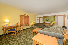 Quality Inn & Suites