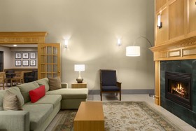 Country Inn & Suites by Radisson Rochester South Mayo Clinic