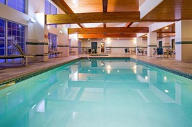 Country Inn & Suites by Radisson Rochester South Mayo Clinic