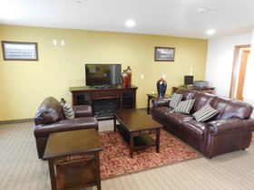 Days Inn & Suites by Wyndham Rochester Mayo Clinic South
