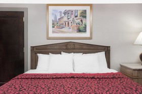 Days Inn by Wyndham Rochester Downtown