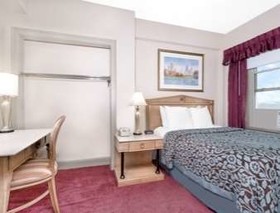 Days Inn by Wyndham Rochester Downtown