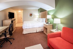 La Quinta Inn & Suites by Wyndham Rochester Mayo Clinic S