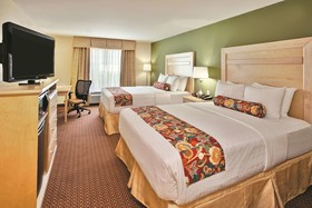 La Quinta Inn & Suites by Wyndham Rochester Mayo Clinic S