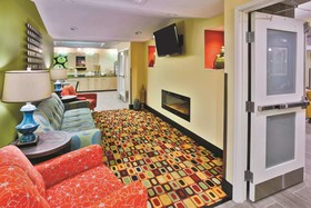 La Quinta Inn & Suites by Wyndham Rochester Mayo Clinic S