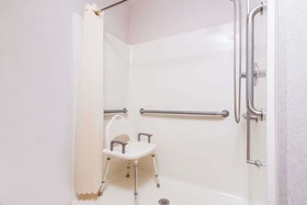 Microtel Inn & Suites by Wyndham Rochester North Mayo Clinic