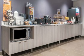 Spark By Hilton Rochester South