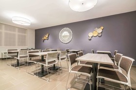 Spark By Hilton Rochester South
