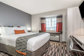 Spark By Hilton Rochester South
