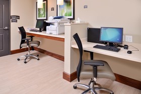 Staybridge Suites Rochester Commerce Dr Nw