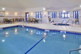 Staybridge Suites Rochester Commerce Dr Nw