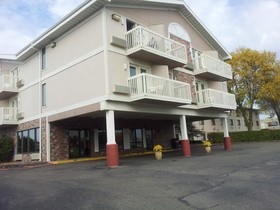 Baymont by Wyndham Rochester Mayo Clinic Area