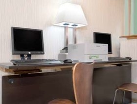 Super 8 by Wyndham Rochester Mayo Clinic Area