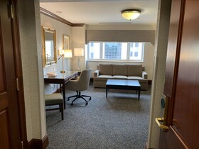 The Towers At The Kahler Grand Hotel
