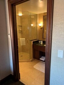 The Towers At The Kahler Grand Hotel