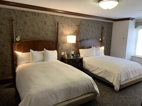 The Towers At The Kahler Grand Hotel