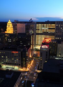 The Towers At The Kahler Grand Hotel