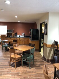 Aspen Hotel Rogers