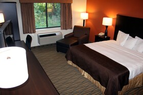 Aspen Hotel Rogers