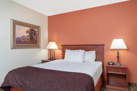 Aspen Hotel Rogers