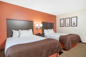 Aspen Hotel Rogers