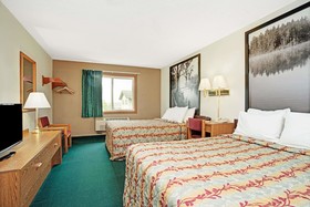 Super 8 by Wyndham Rogers Minnesota