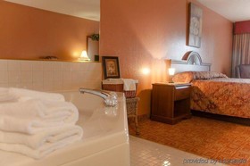 Norland Inn & Suites